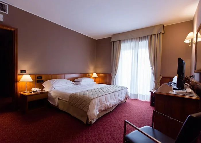 Air Palace Hotel