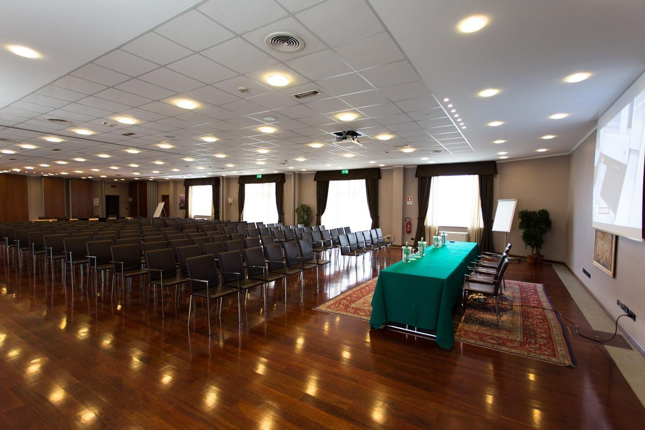 Air Palace Hotel Leini